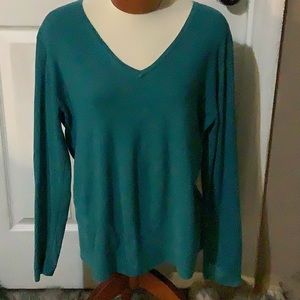 Chicos long sleeve knit top